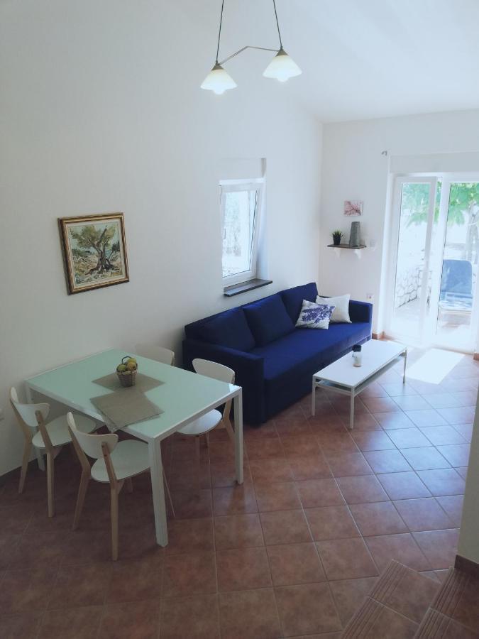 Villa Lavender House Mandre Esterno foto