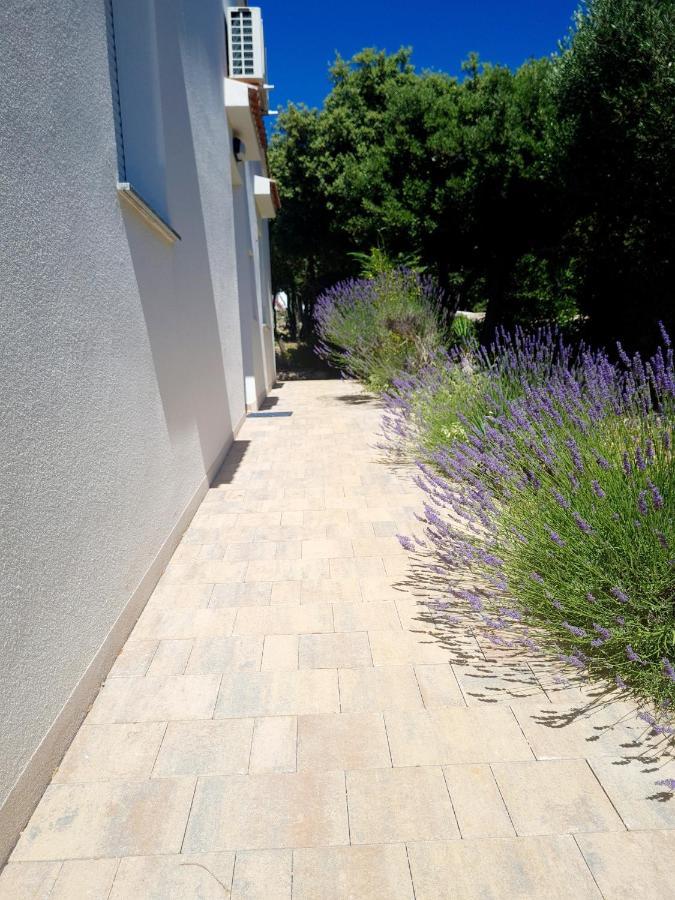 Villa Lavender House Mandre Esterno foto