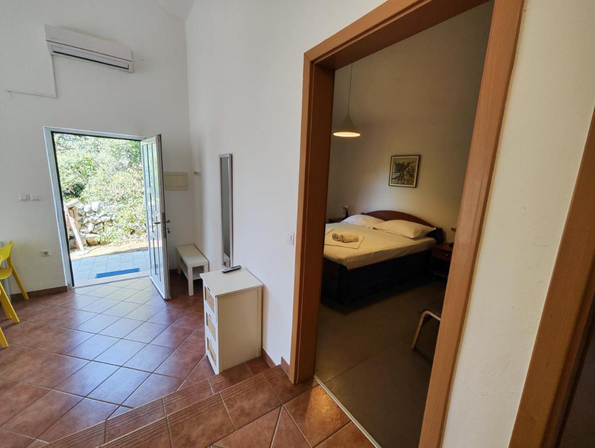 Villa Lavender House Mandre Esterno foto