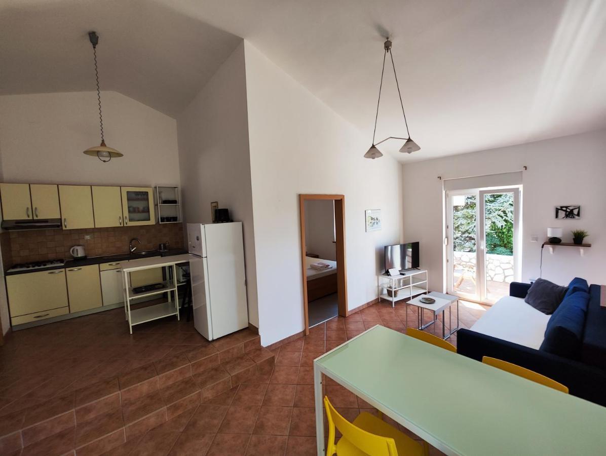 Villa Lavender House Mandre Esterno foto
